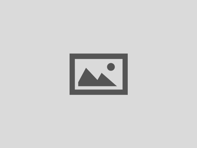 Метод протезирования <span class="wow fadeTextBg animMainTextBg">на 4-х имплантах более доступный по цене</span>, чем метод ALL ON 6